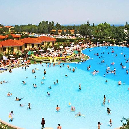 Ferienwohnung Camping Bella Italia In Peschiera Del Garda - Gardasee Exterior foto