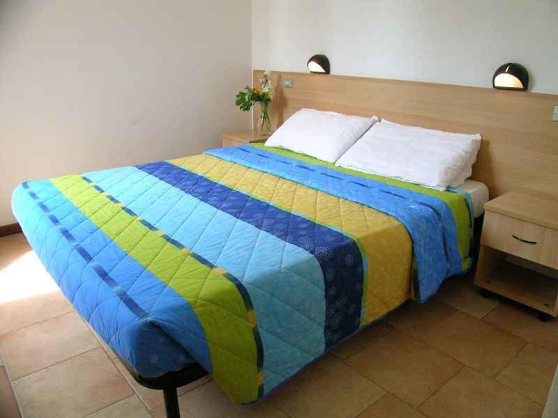 Ferienwohnung Camping Bella Italia In Peschiera Del Garda - Gardasee Exterior foto