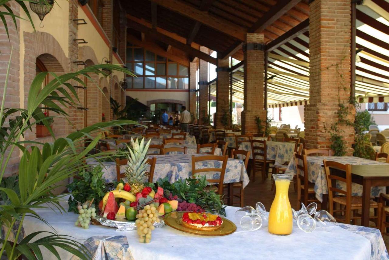 Ferienwohnung Camping Bella Italia In Peschiera Del Garda - Gardasee Exterior foto